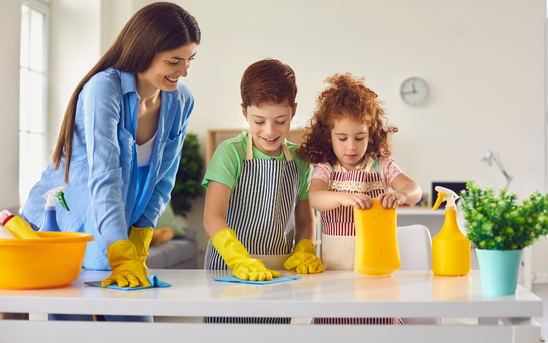 Chores or no chores? The economic psychology of giving kids pocket money Chores or no chores? The economic psychology of giving kids pocket money